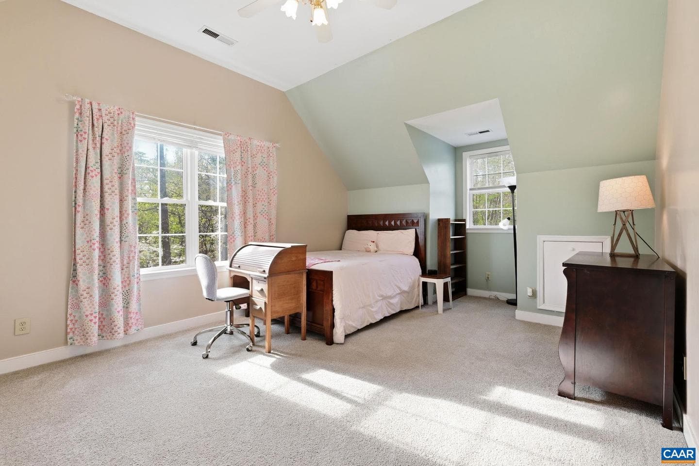 1009 Stonewood Dr photo 24