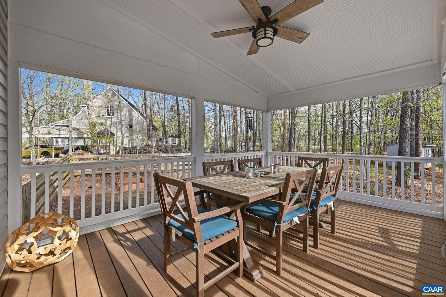 1009 Stonewood Dr photo 35