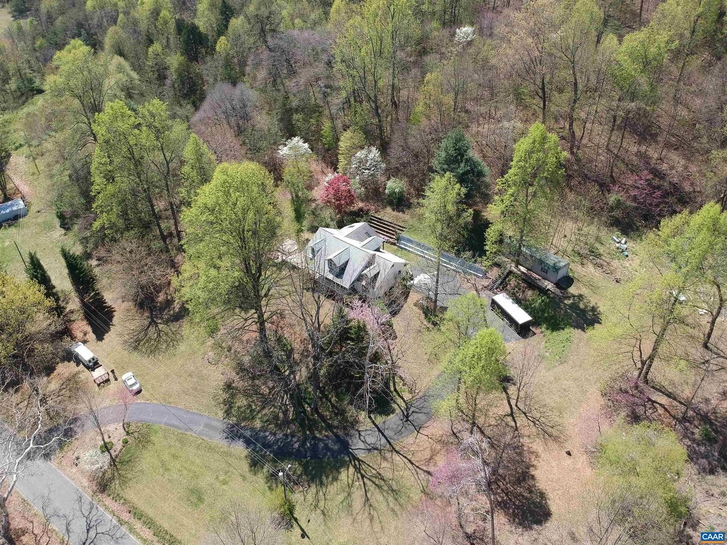 689 Mutton Hollow Rd photo 22