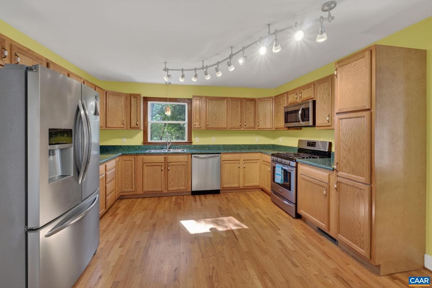 689 Mutton Hollow Rd photo 38