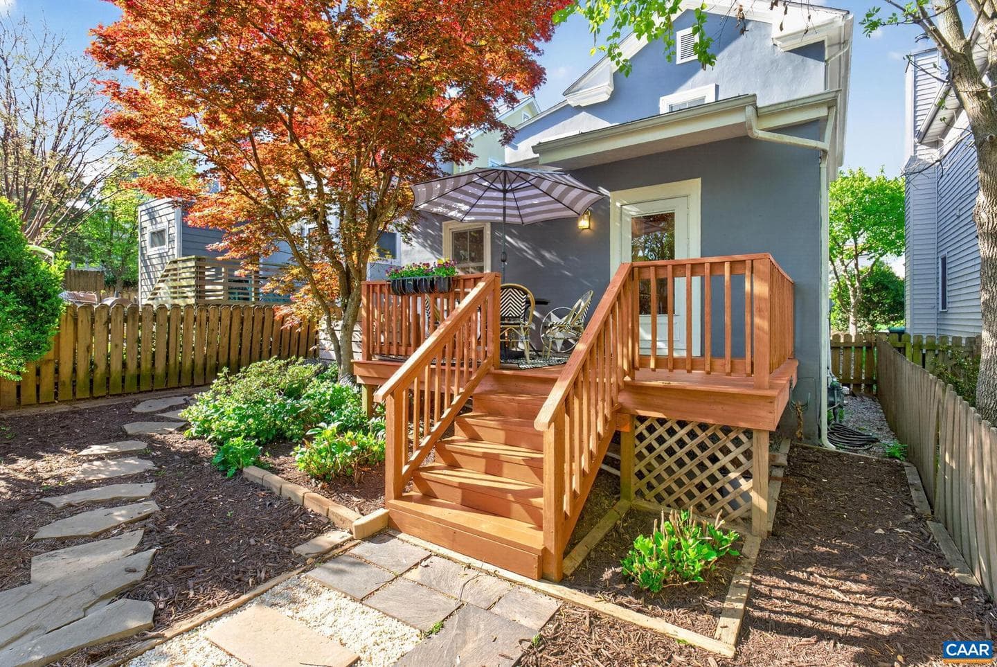 623 Hinton Ave photo 31