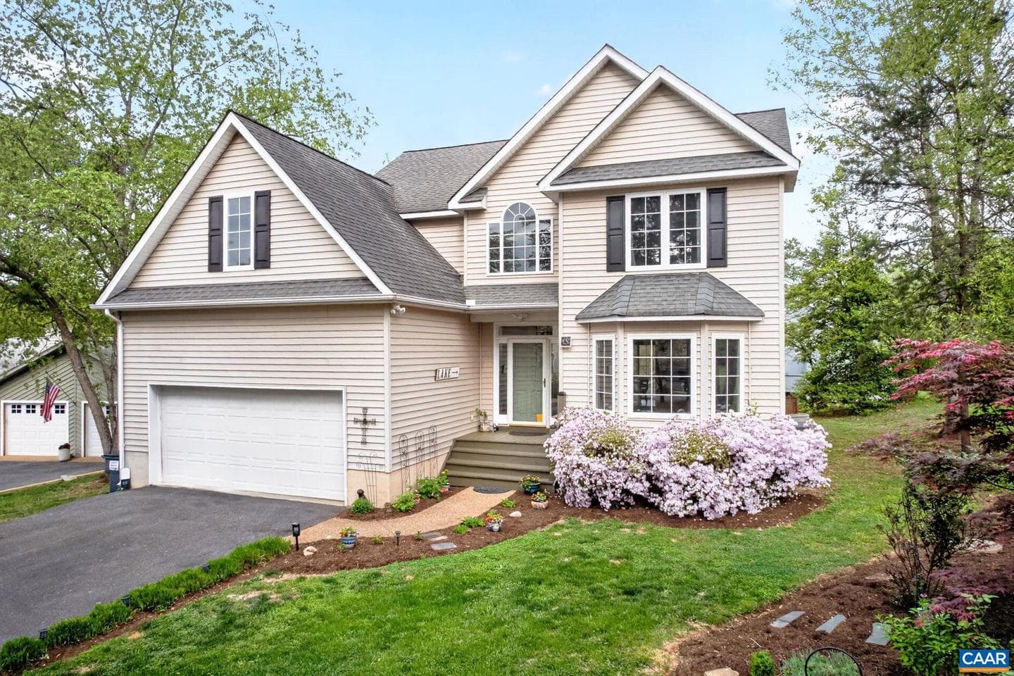 5 Campbell Ct photo 1