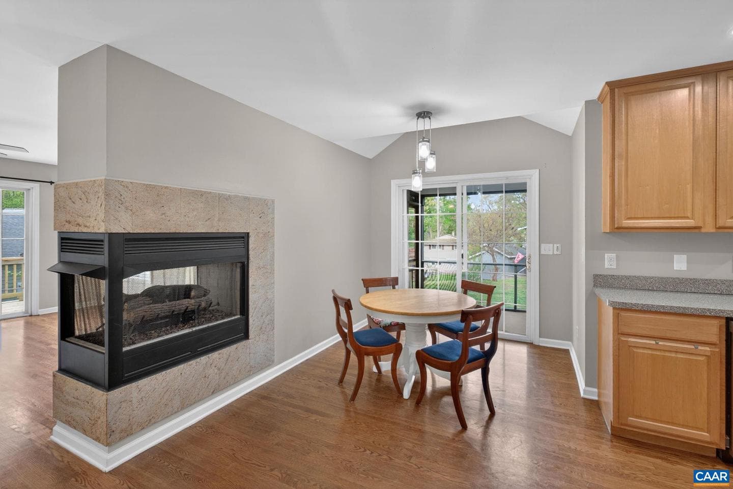 5 Campbell Ct photo 6
