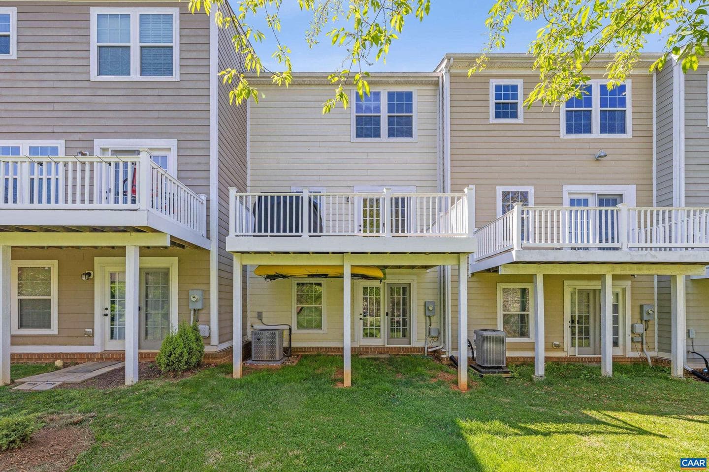 310 Patriot Way photo 6