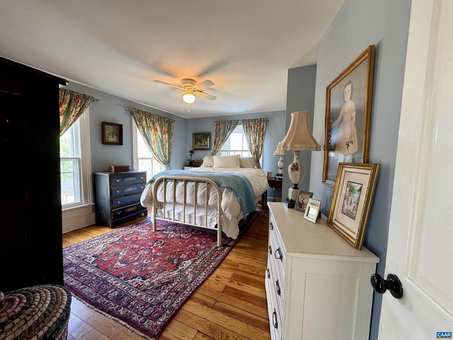 241 Churchville Ave photo 48