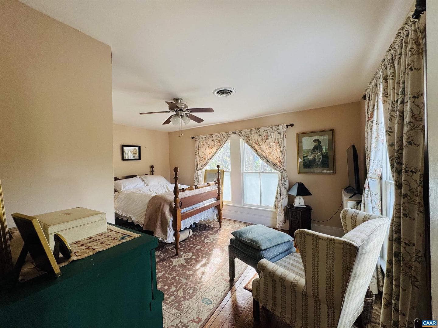 241 Churchville Ave photo 53