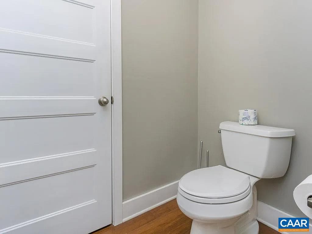1616 Overlook Condos photo 23