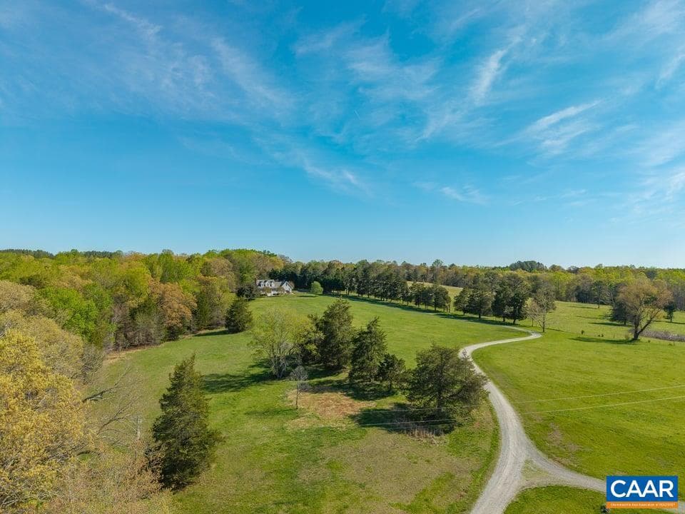 3627 Hardware Rd photo 68