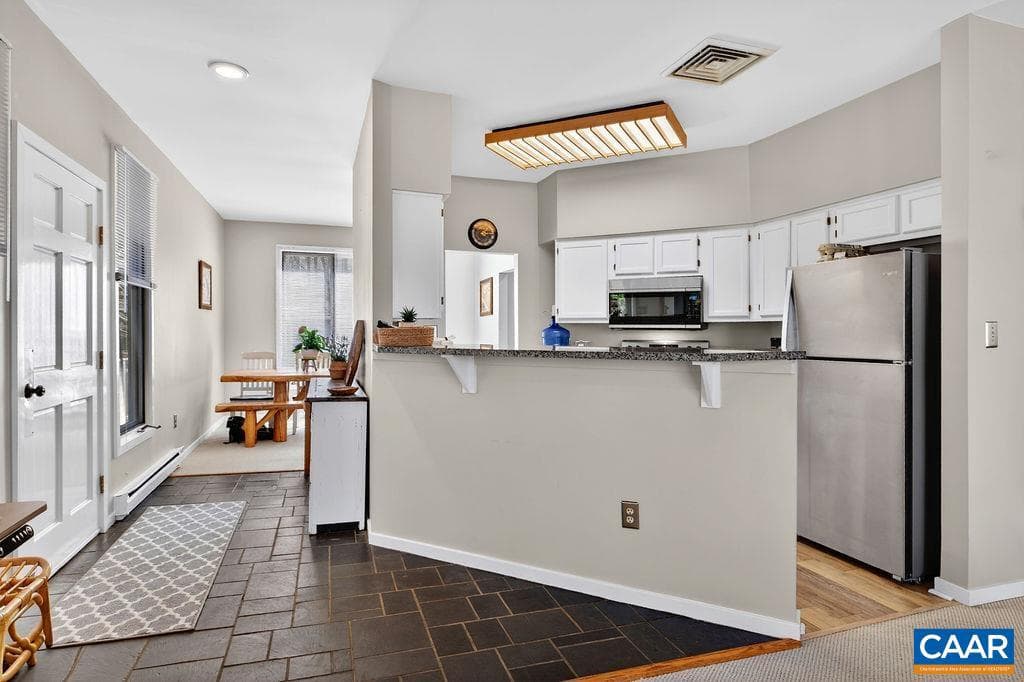 24 Trillium Close photo 5