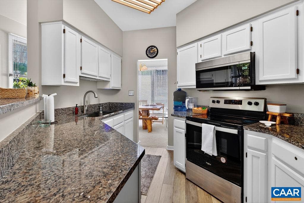 24 Trillium Close photo 7