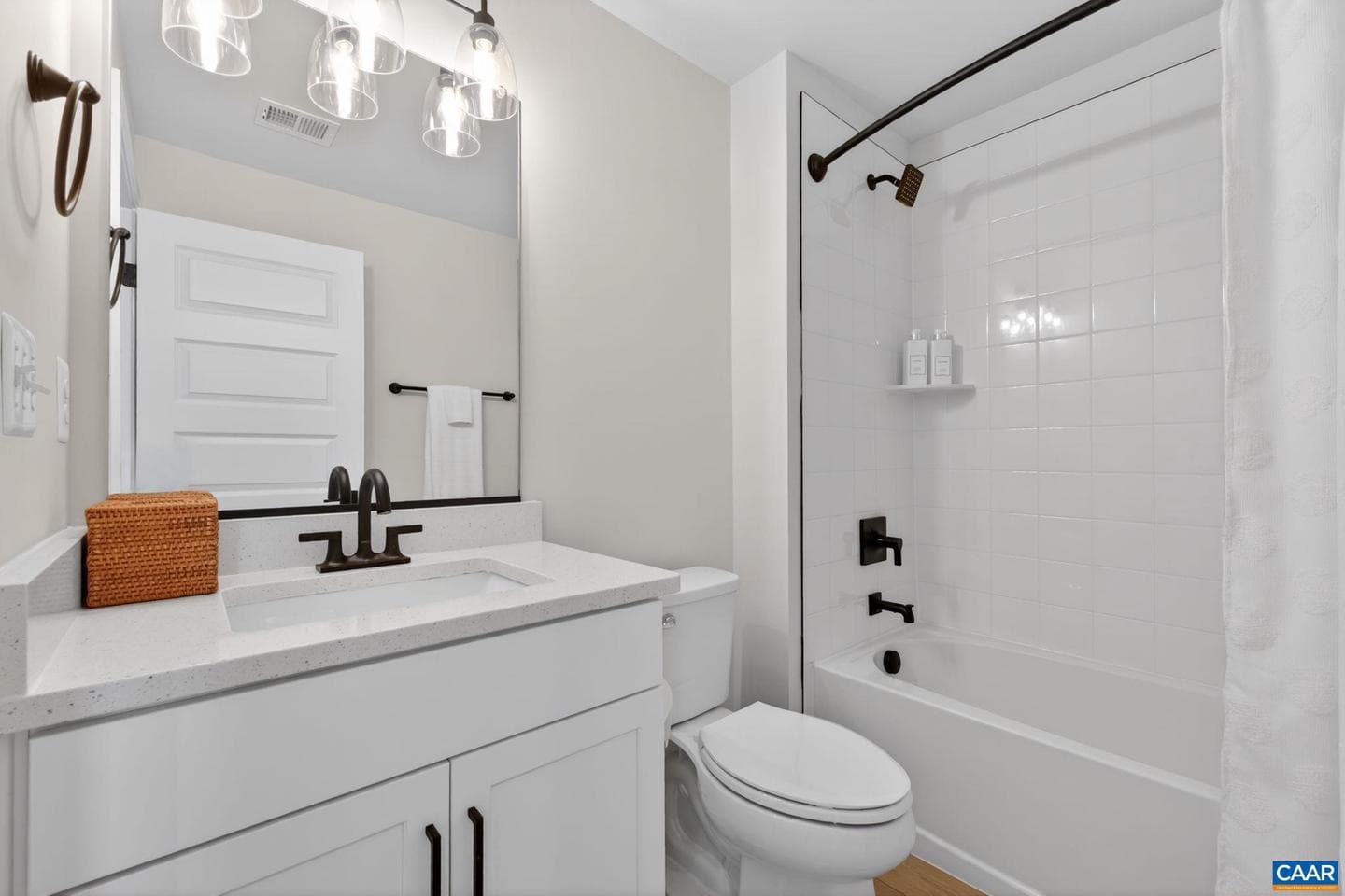 26 Talen Ln photo 11