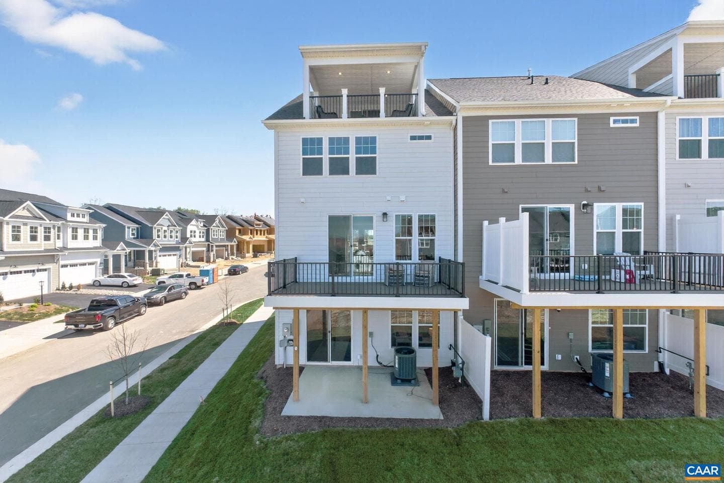26 Talen Ln photo 44
