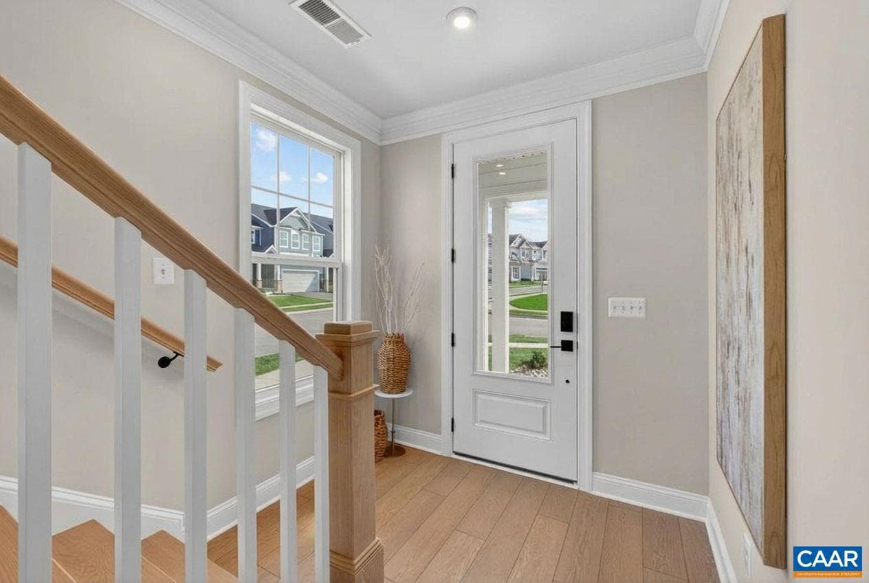 26 Talen Ln photo 5