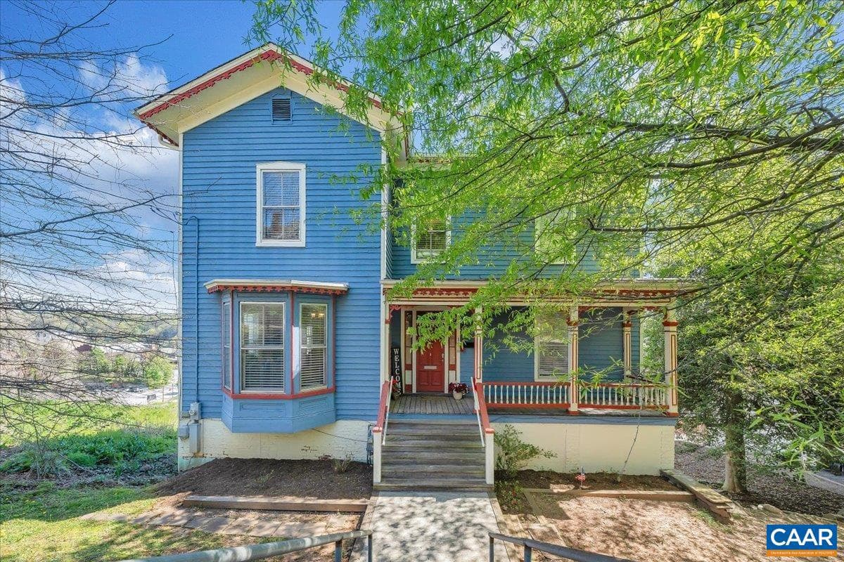 1408 Church St photo 1