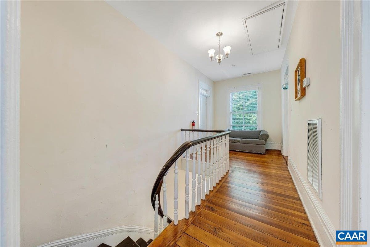 1408 Church St photo 15