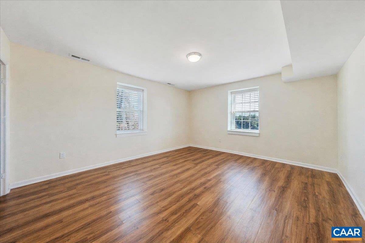 1408 Church St photo 17