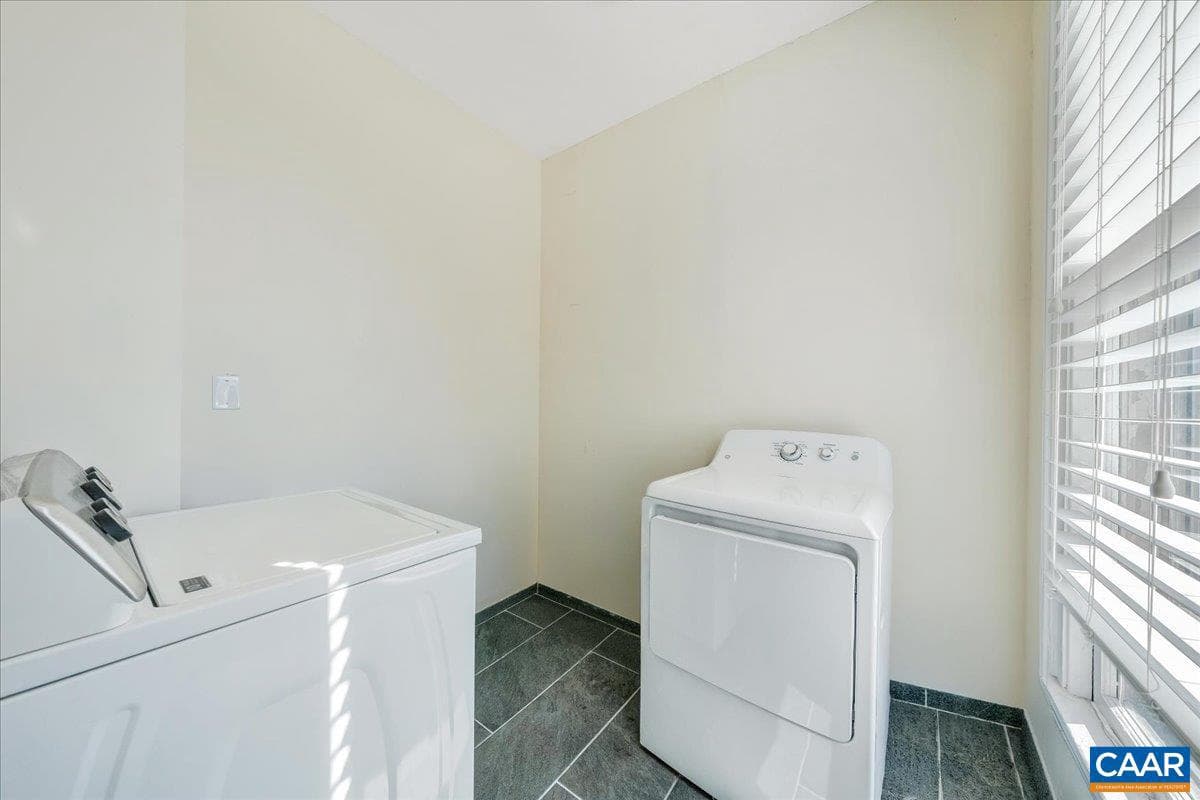 1408 Church St photo 24