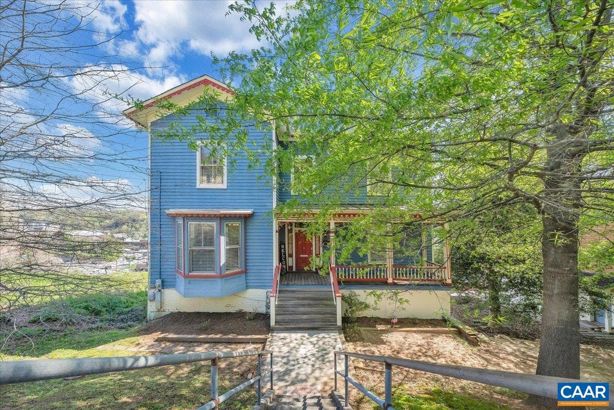 1408 Church St photo 27