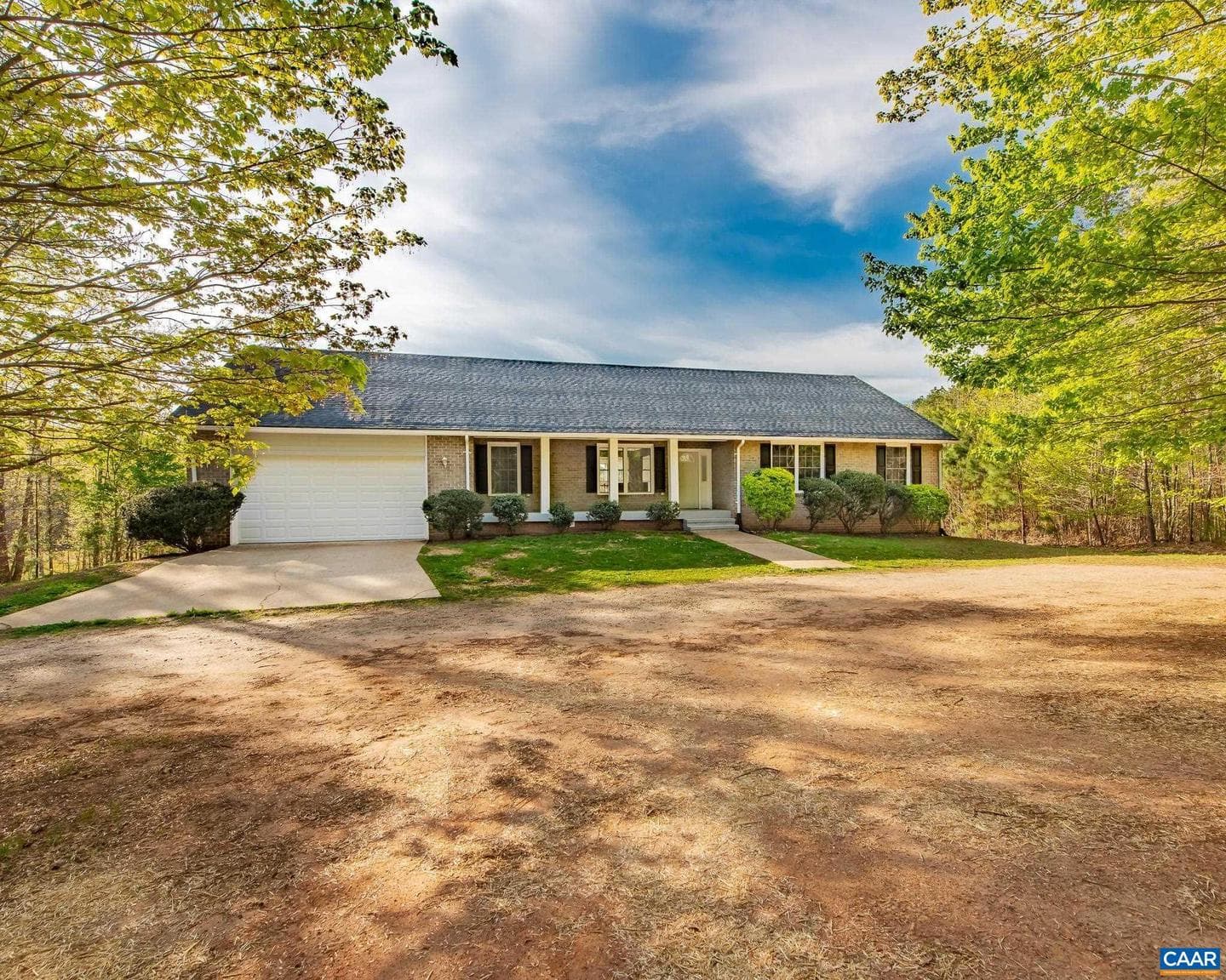 93 Pine Knoll Dr