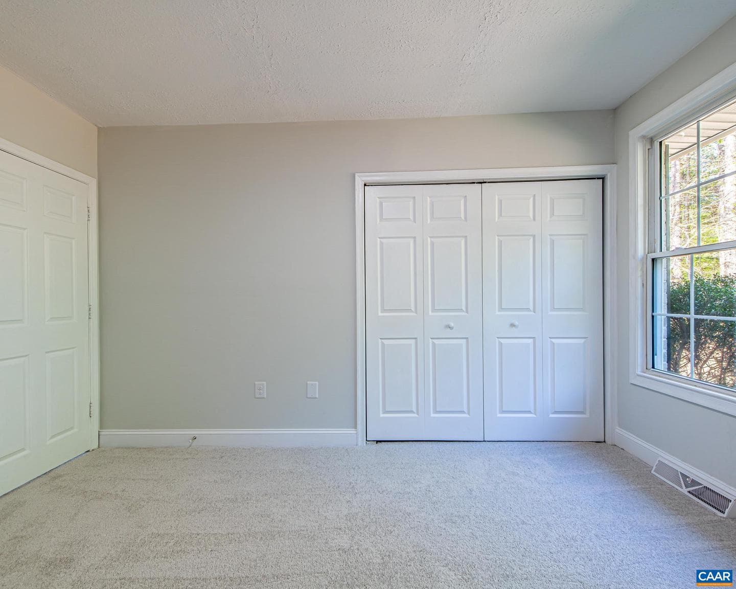 93 Pine Knoll Dr photo 21