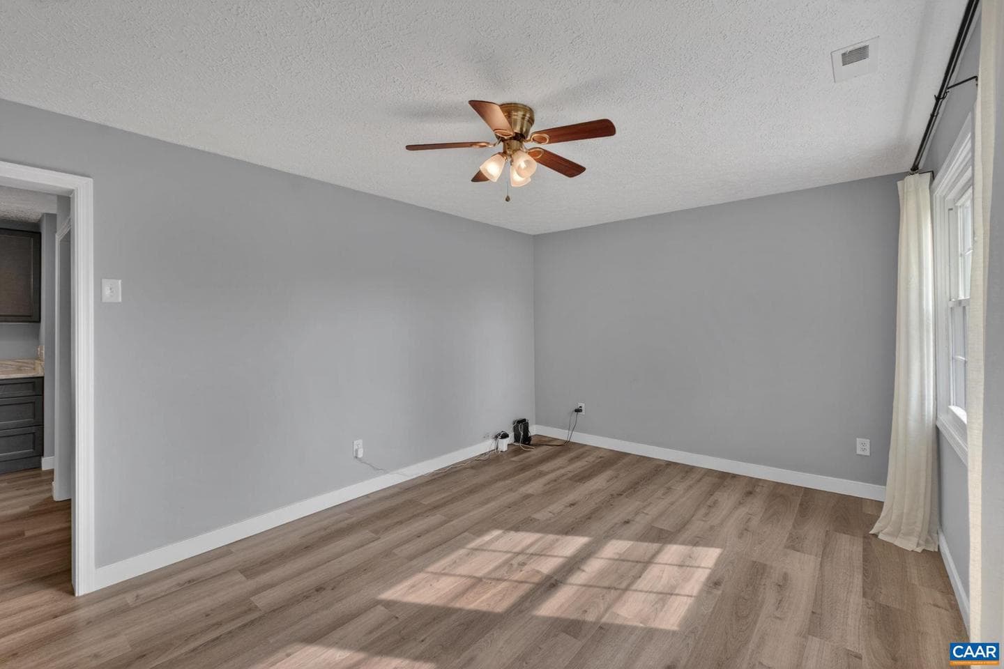 673 Cedar Lane Rd photo 10