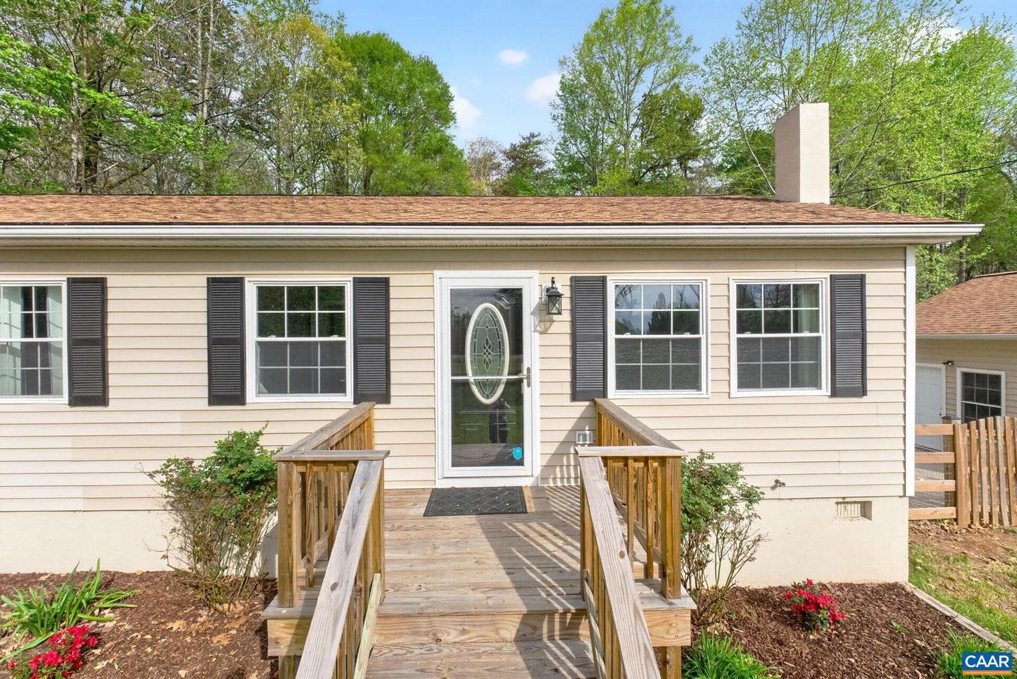 673 Cedar Lane Rd photo 4
