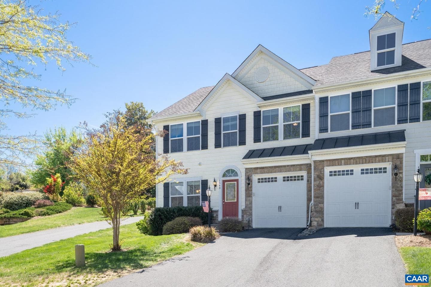 1549 Sawgrass Ct, Charlottesville
