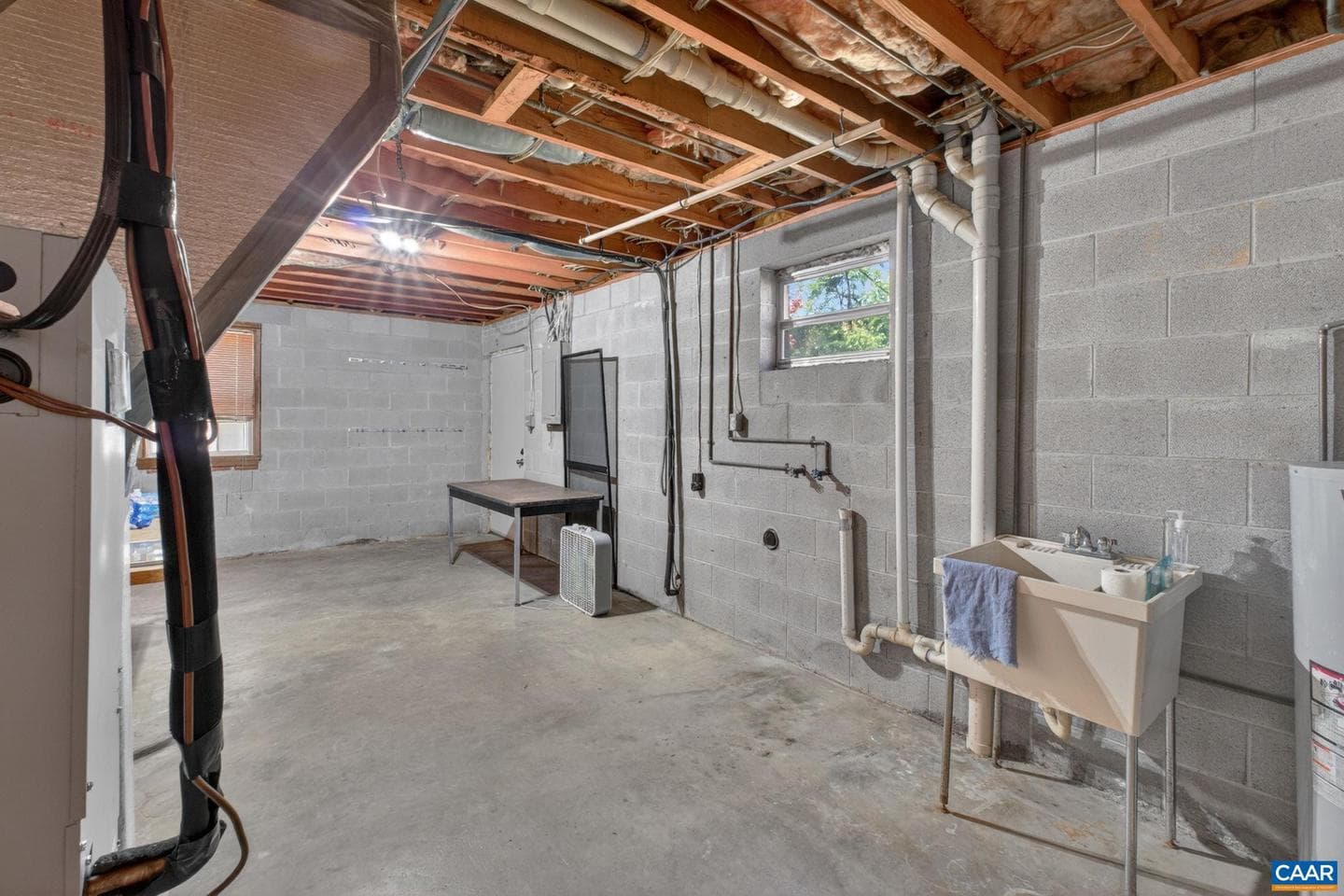 1610 Redwing Ln photo 26