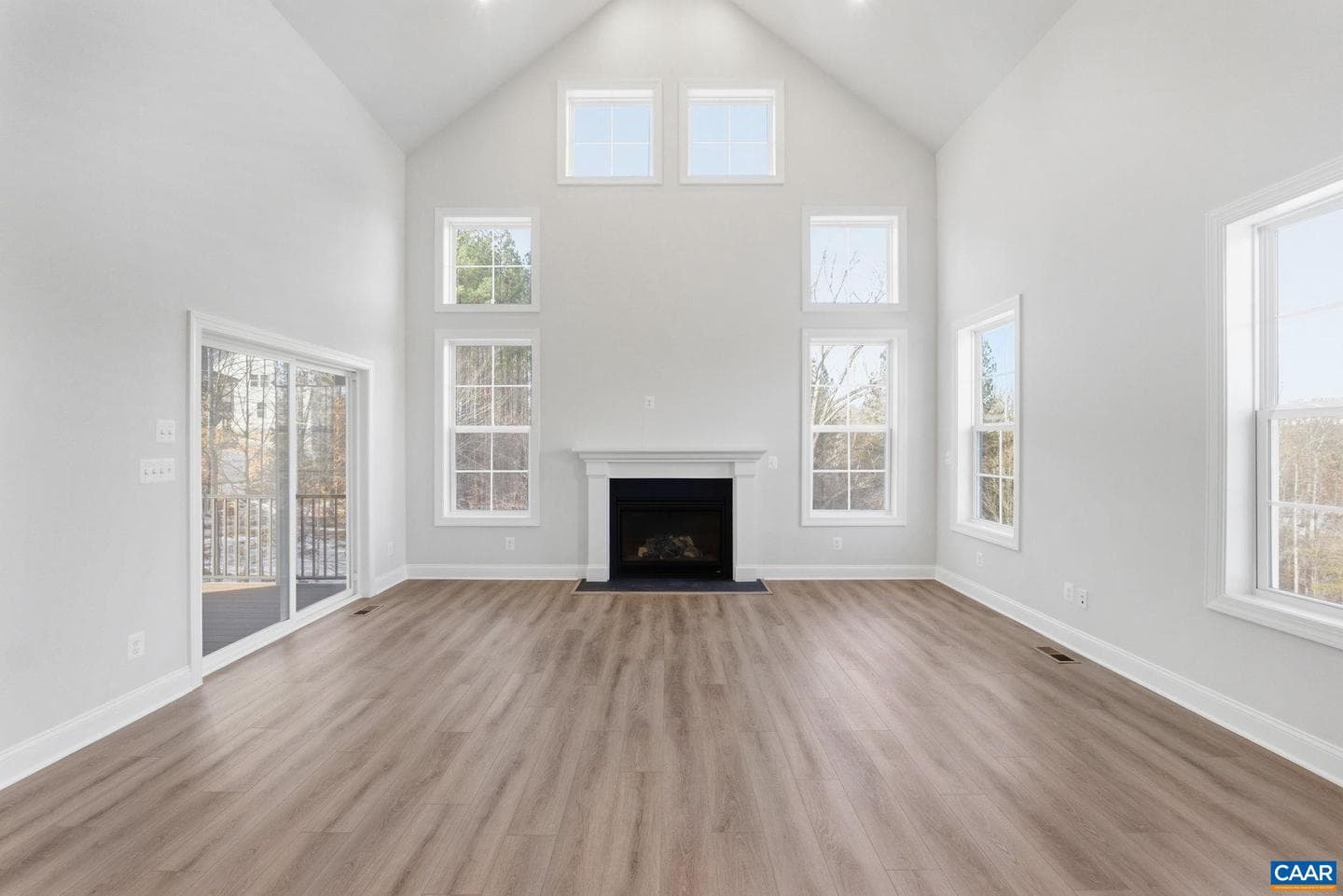 34b Ashlin Cove photo 14
