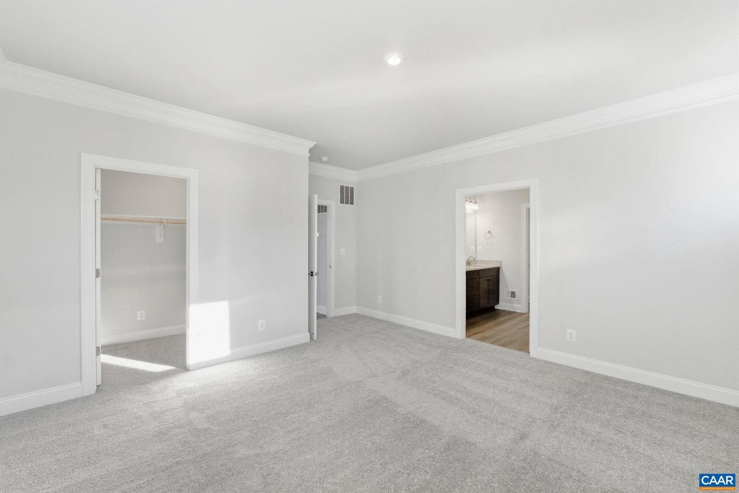 34b Ashlin Cove photo 18