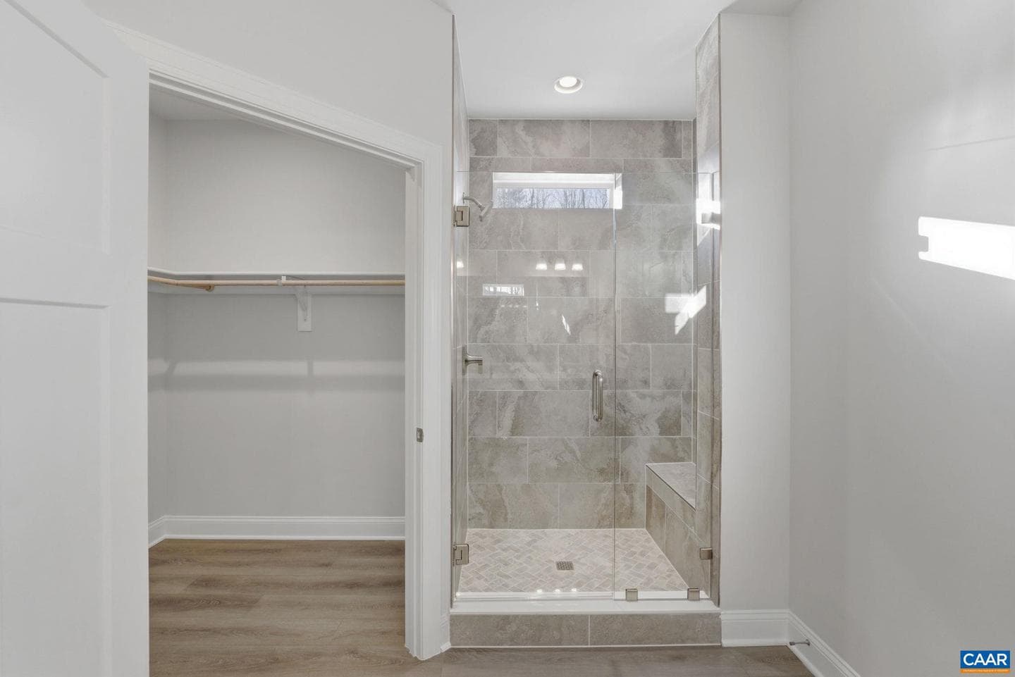 34b Ashlin Cove photo 22