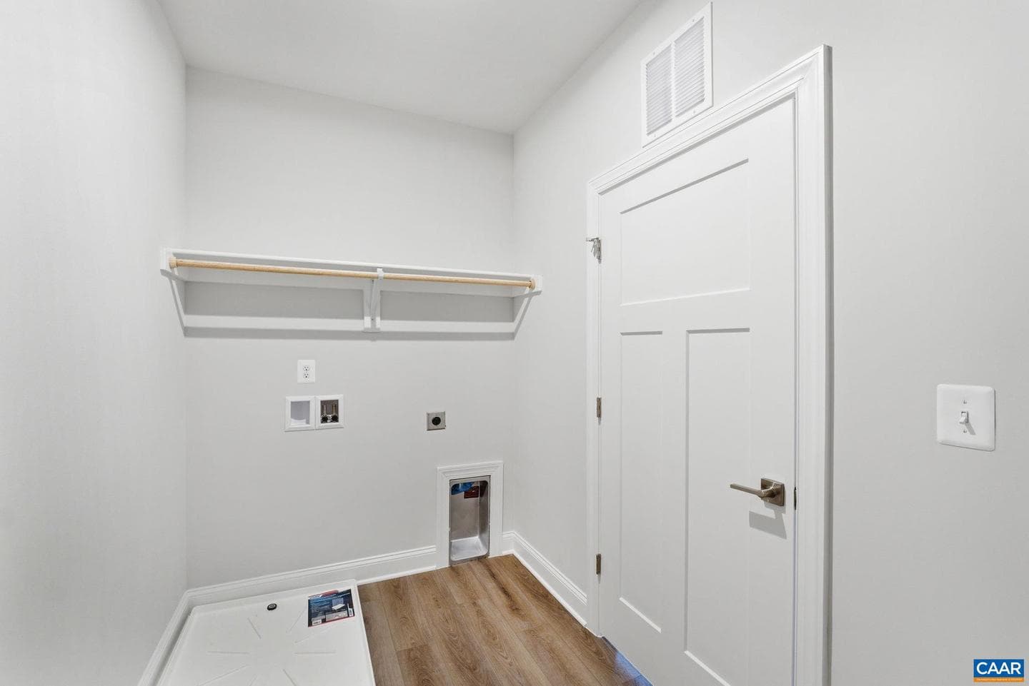 34b Ashlin Cove photo 24