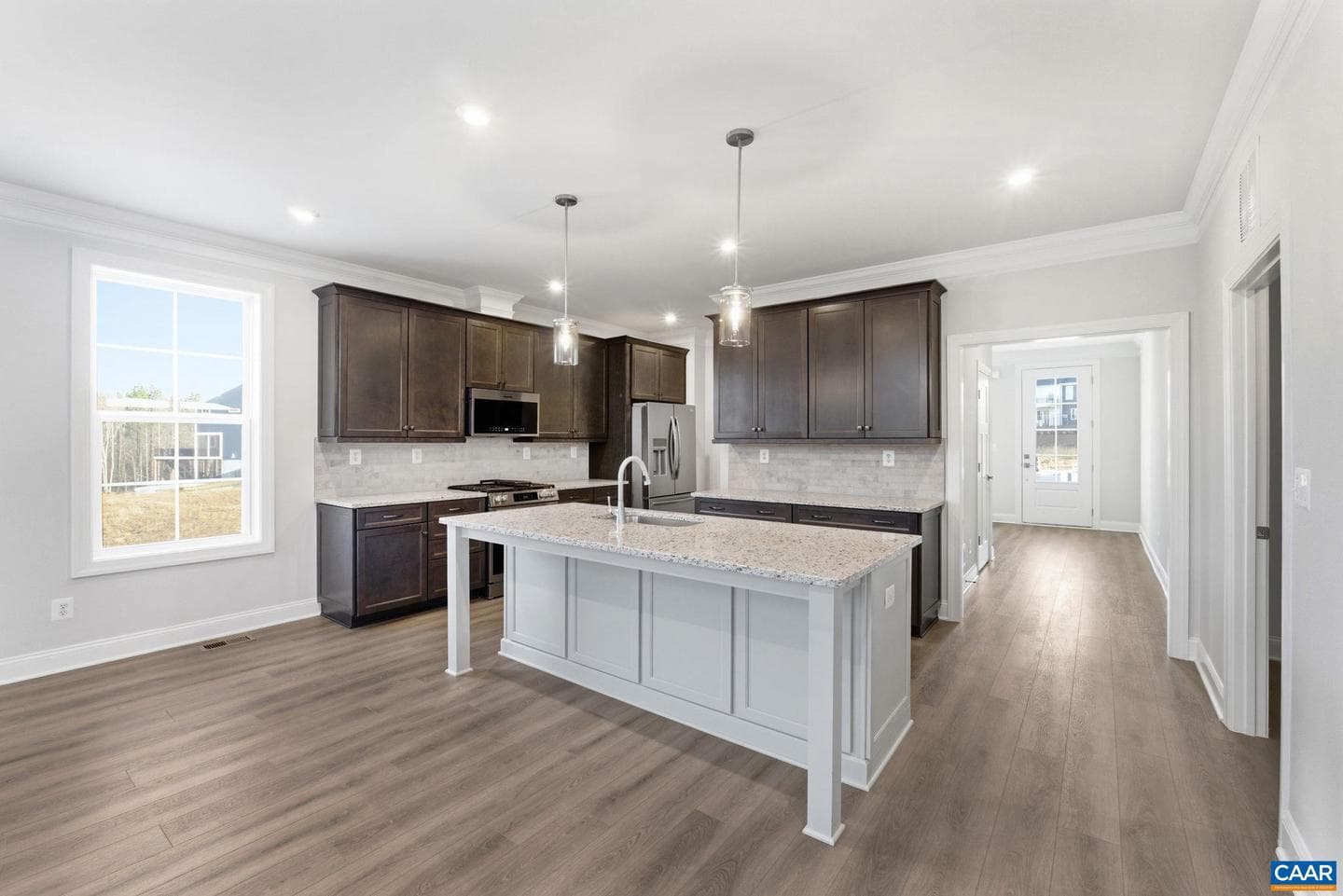128b Marcella St photo 9
