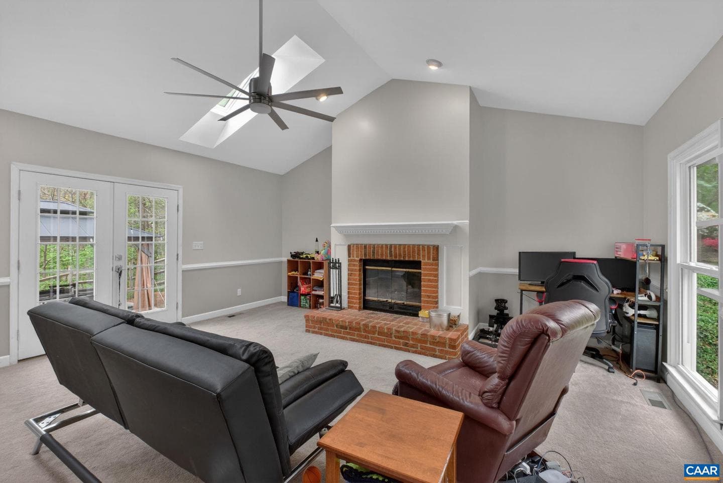 1824 Amberfield Dr photo 19