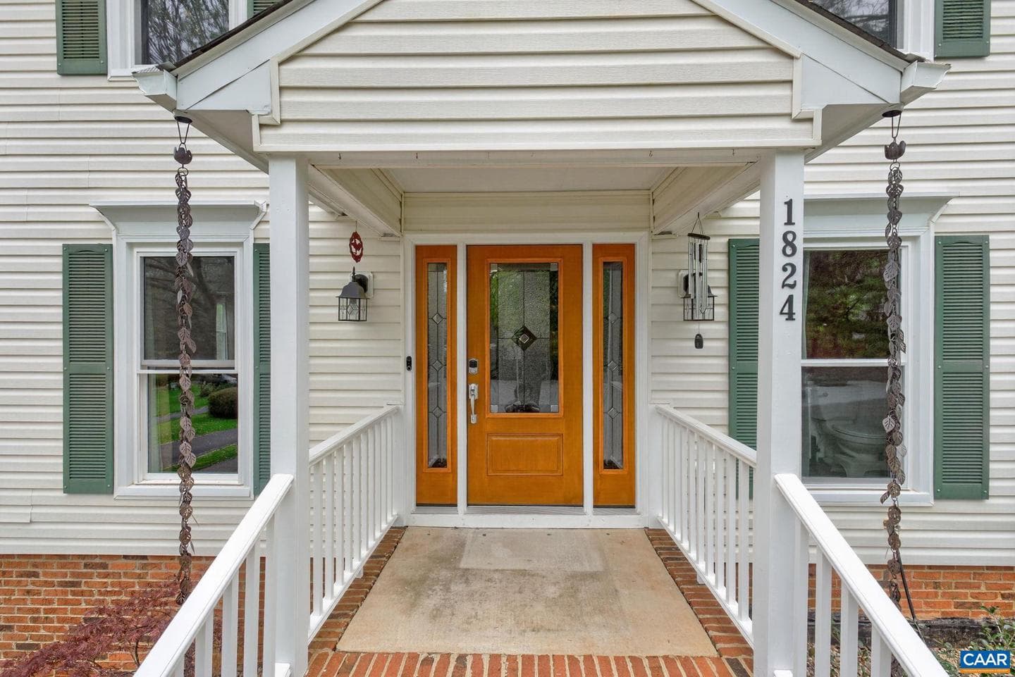 1824 Amberfield Dr photo 3