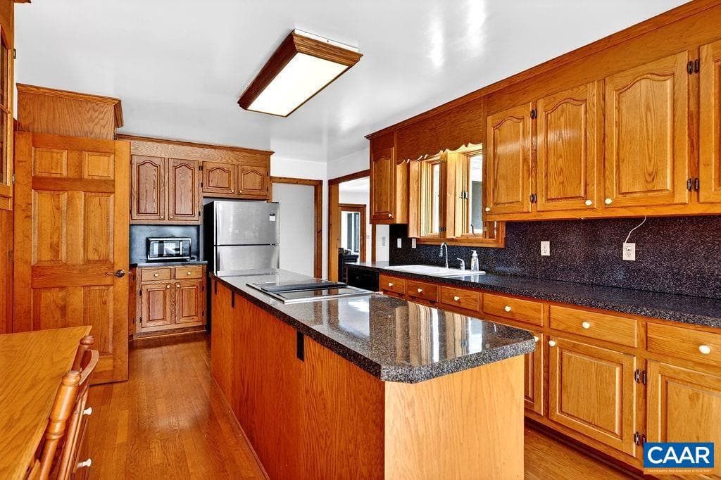 472 Horseshoe Mountain Rd photo 27