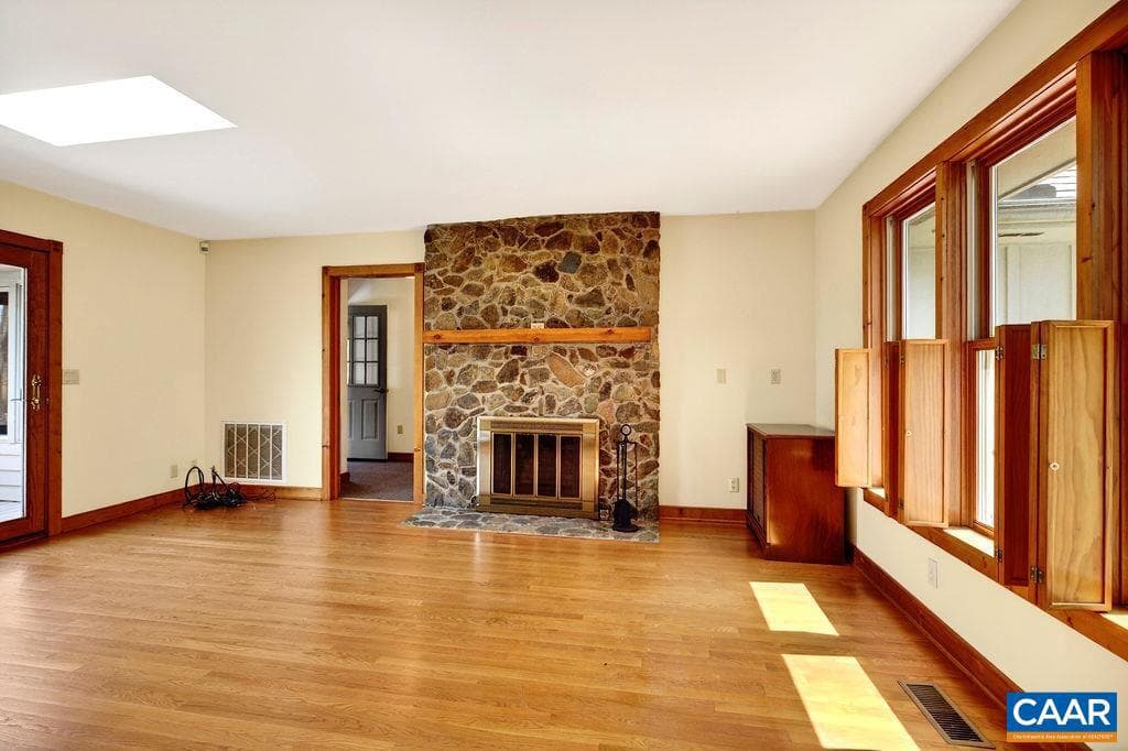 472 Horseshoe Mountain Rd photo 32