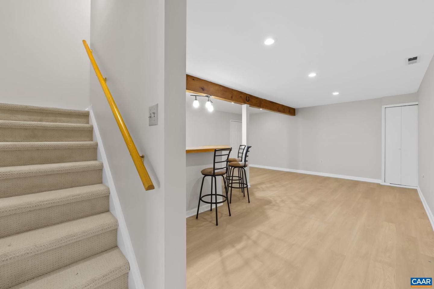 58 Oak Terrace Dr photo 36