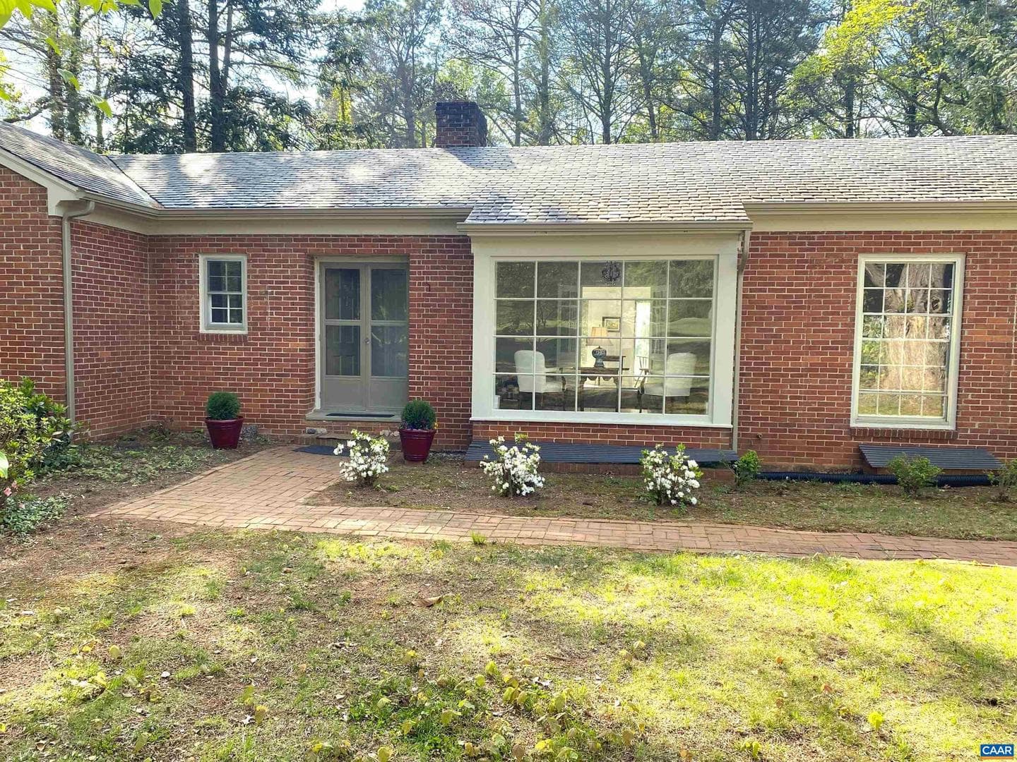 3271 Rosney Rd photo 10