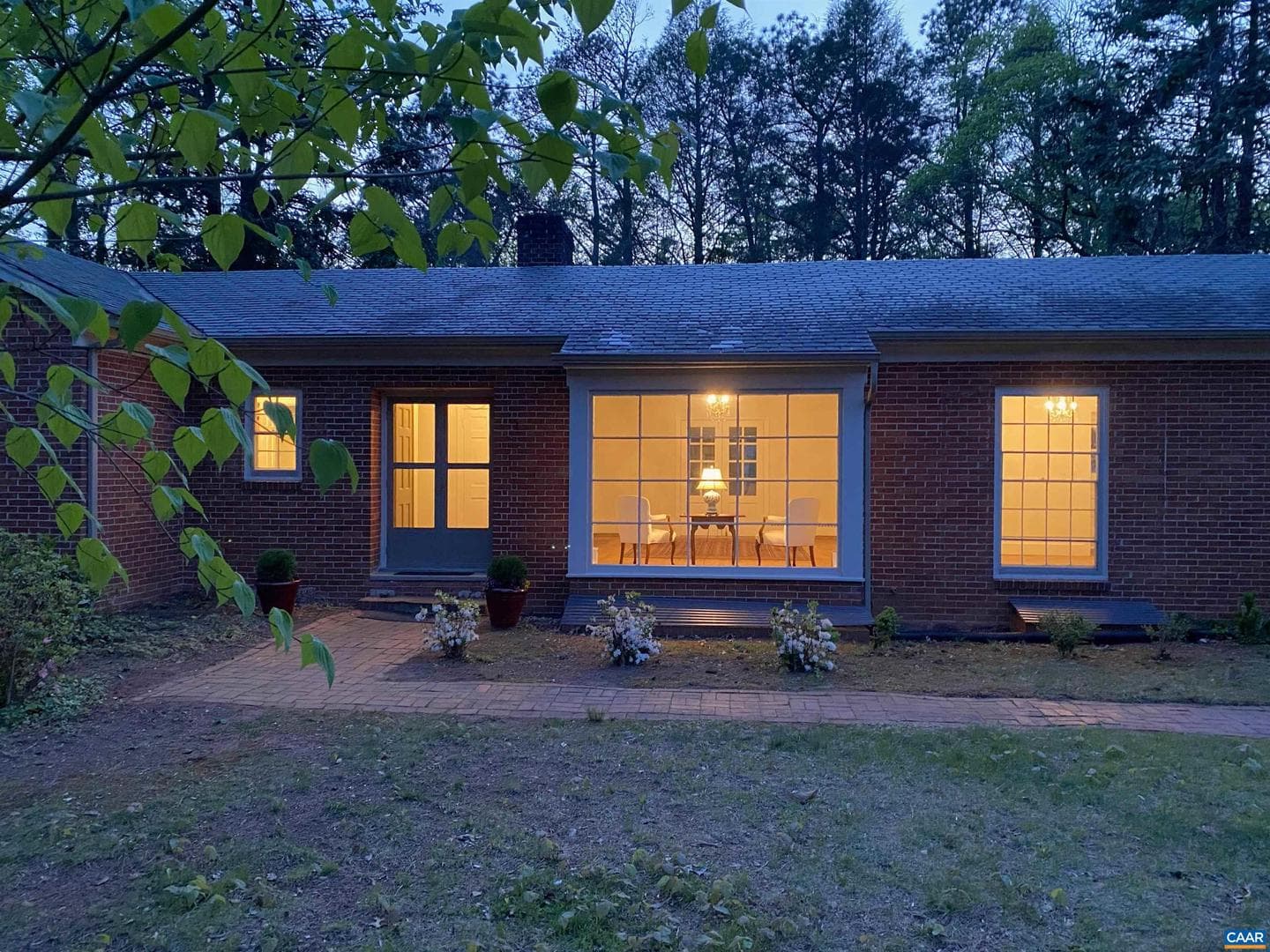 3271 Rosney Rd photo 8