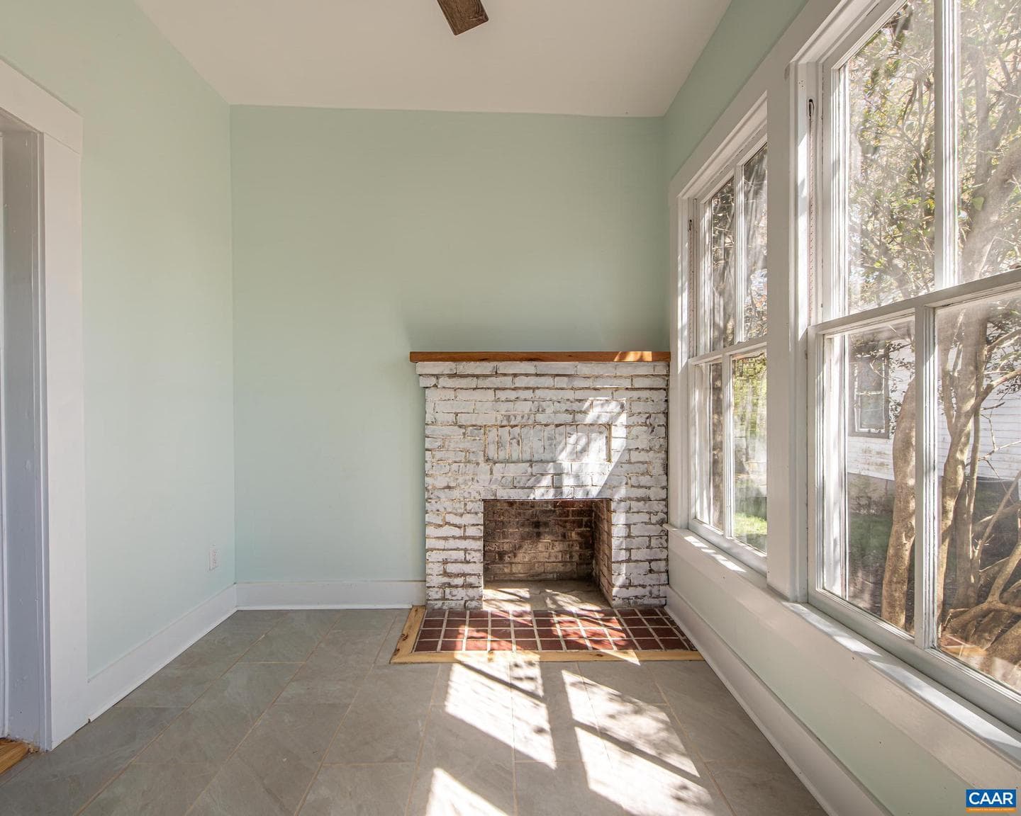 125 South St photo 12
