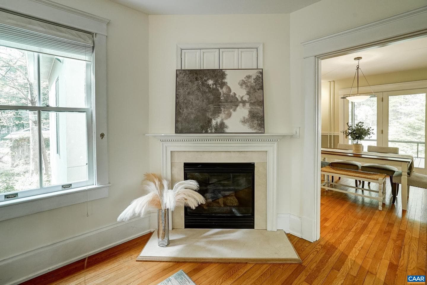 2425 Jefferson Park Ave photo 12