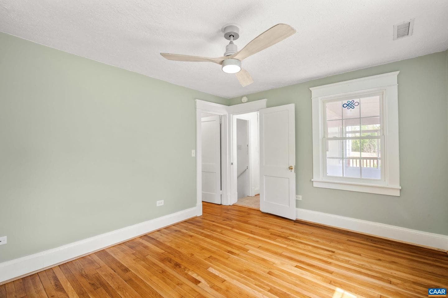 4973 Richmond Rd photo 24