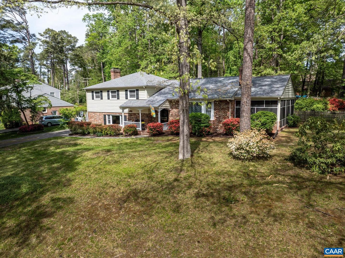 905 Penola Rd