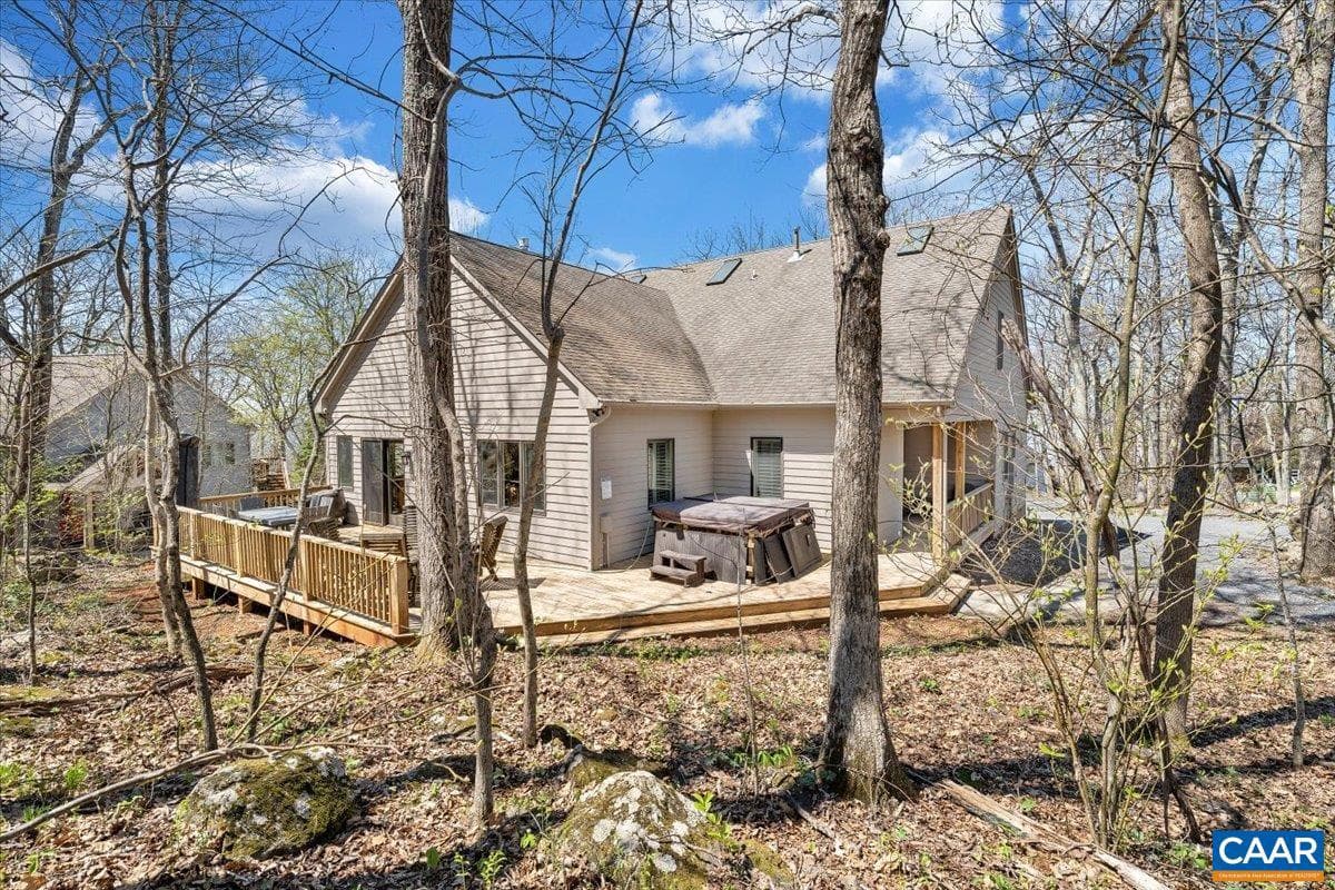 115 Hemlock Dr photo 56