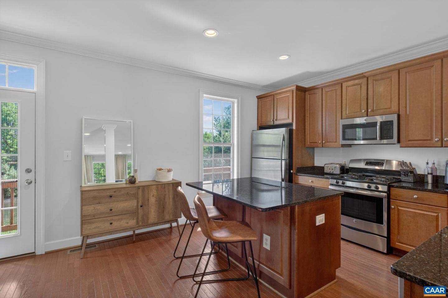2527 Avemore Pond Rd photo 9