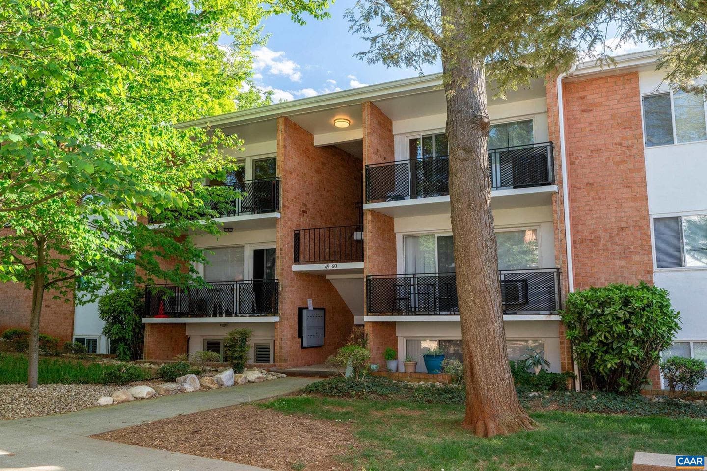 1800 Jefferson Park Ave #54 photo 30