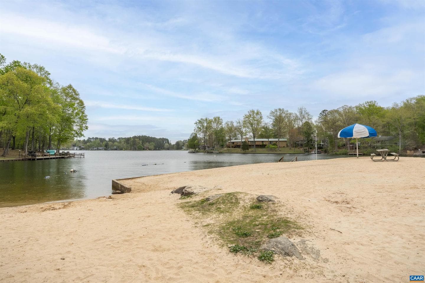 166 Jefferson Dr photo 27