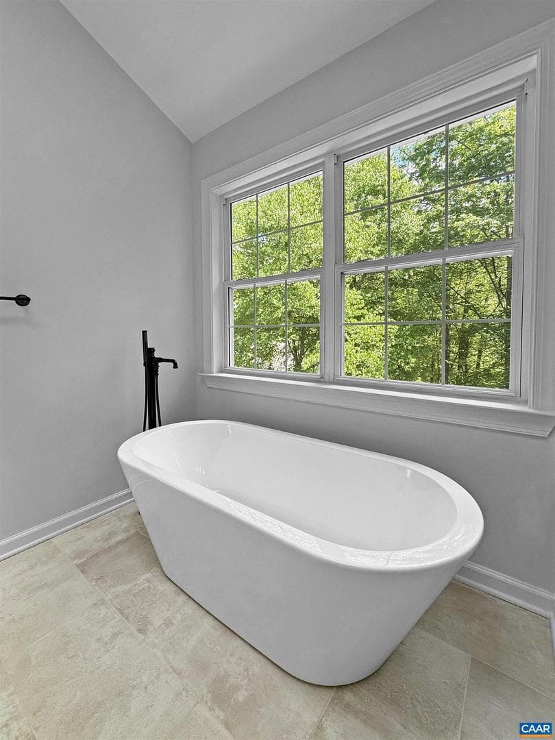 824 King William Dr photo 25