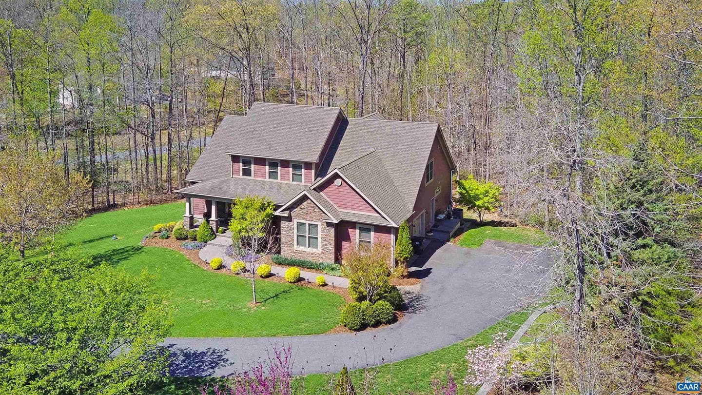 4225 Woodthrush Ln photo 3
